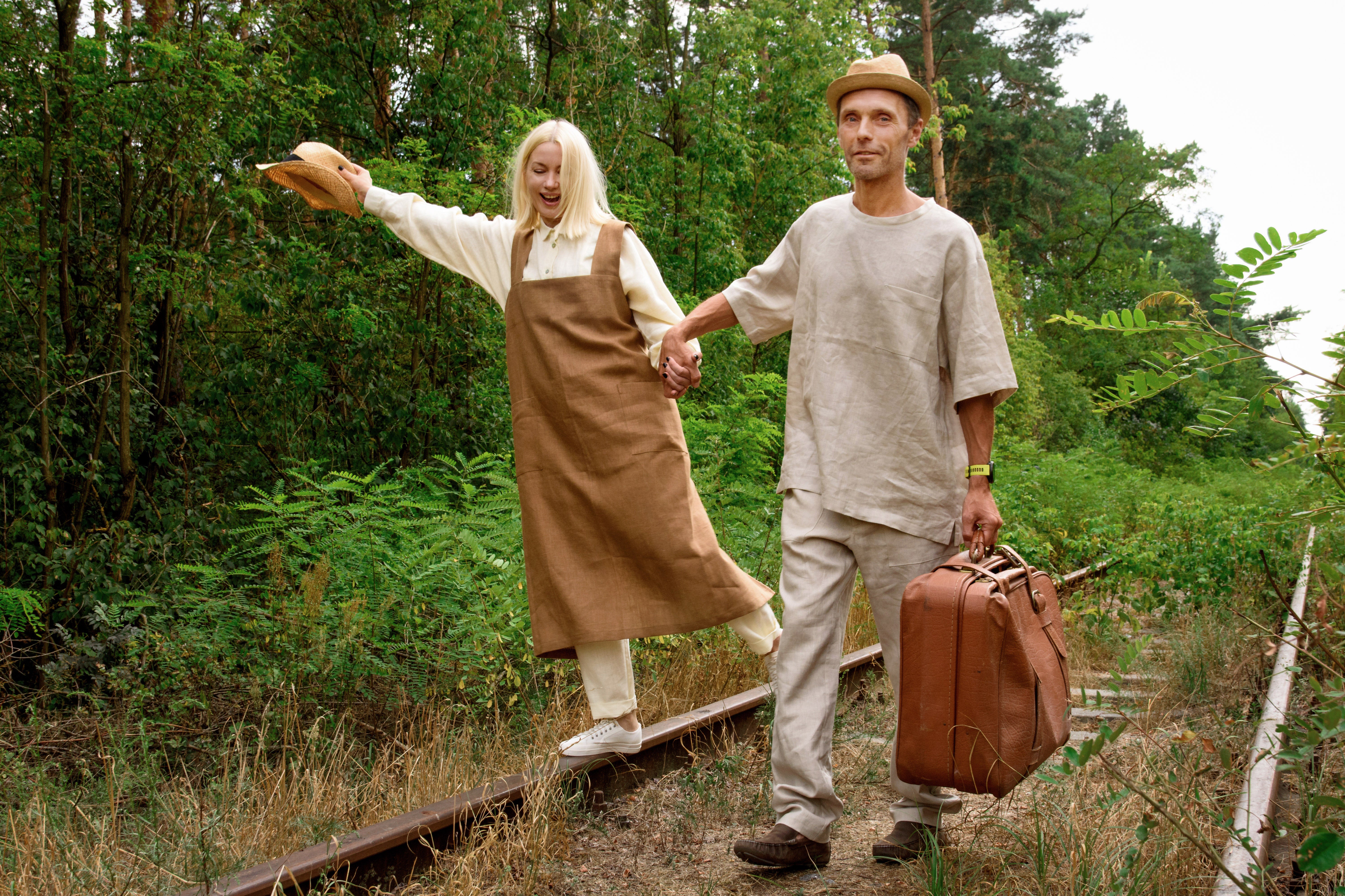 Linen for the road