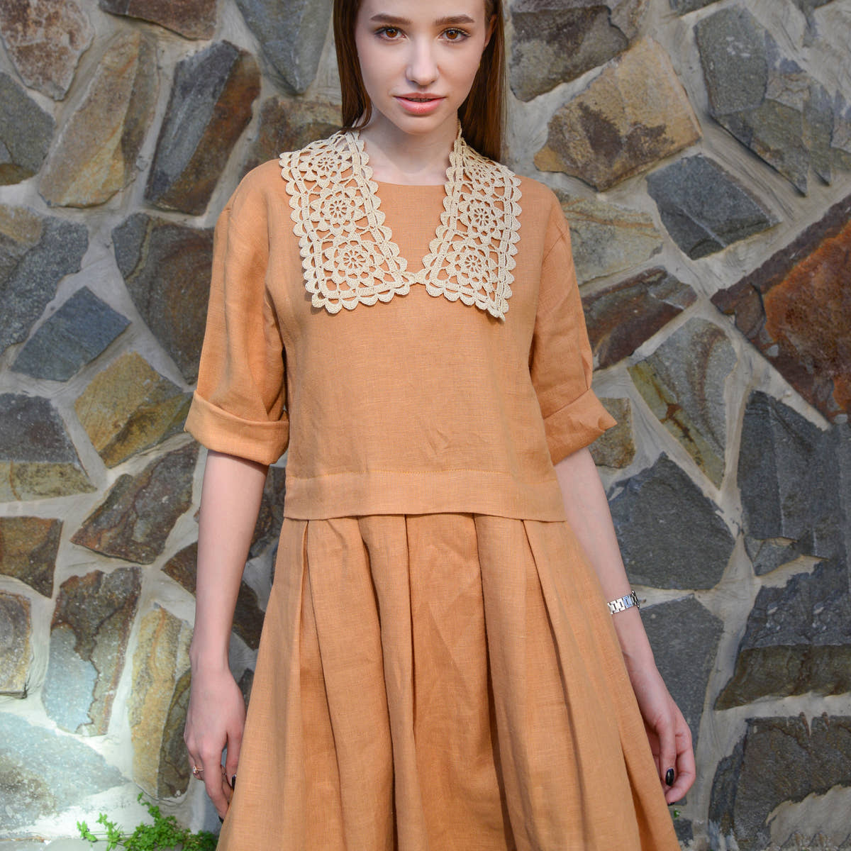 Linen Pleated Dress - Caramel