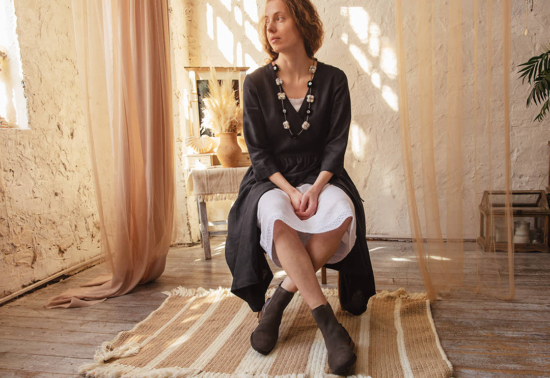 Linen Wrap Dress - Black