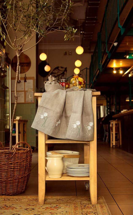 Dandelions Runner - Natural Linen