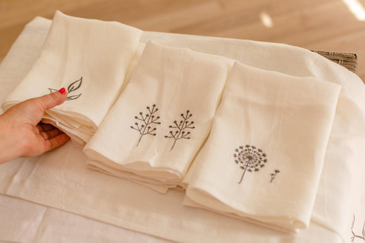 Japan Flowers Napkin — Champagne