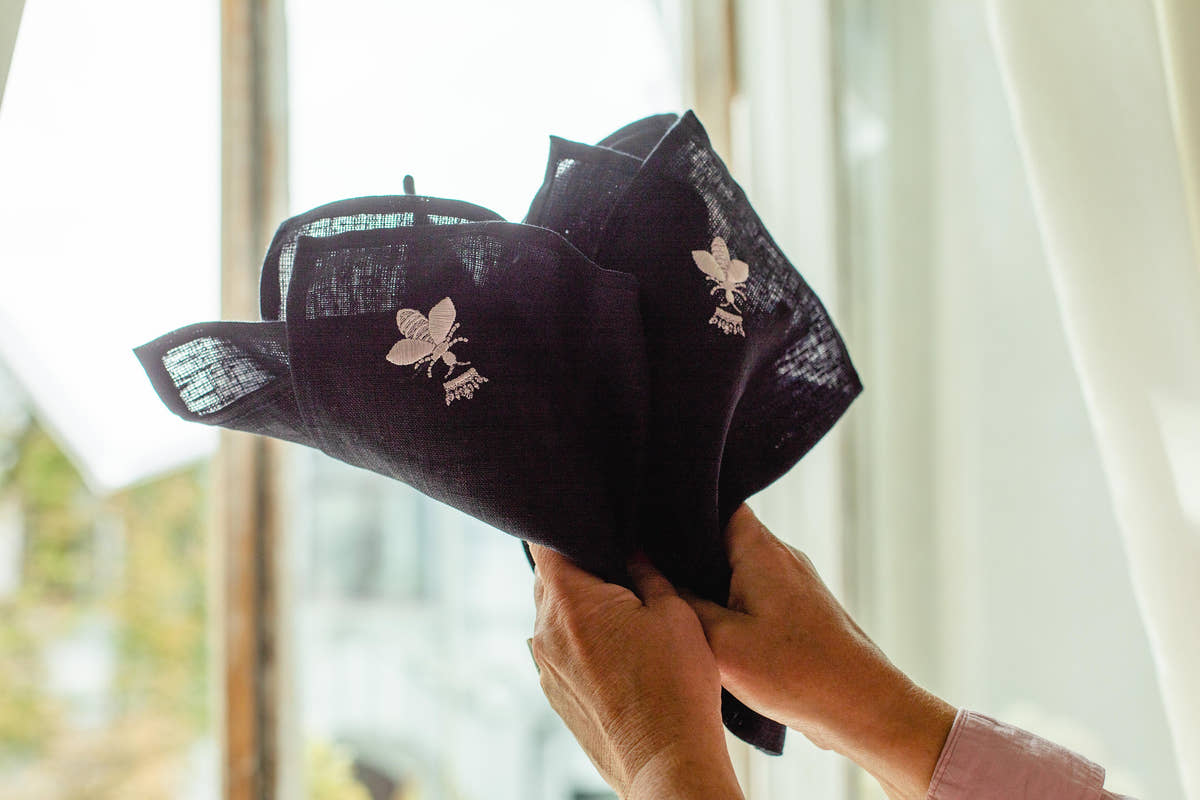 Crowned Flies Napkin - Navy