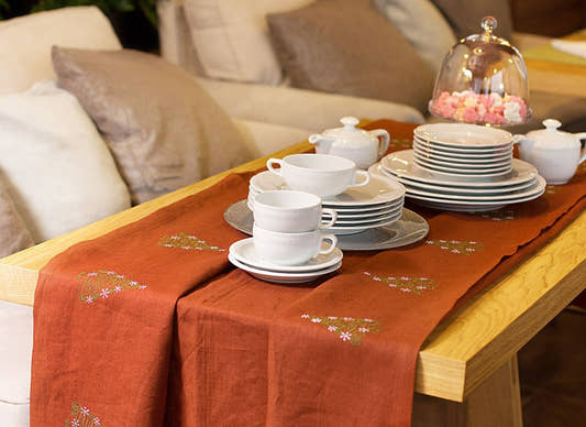 Christmas Trees Runner - Brown
