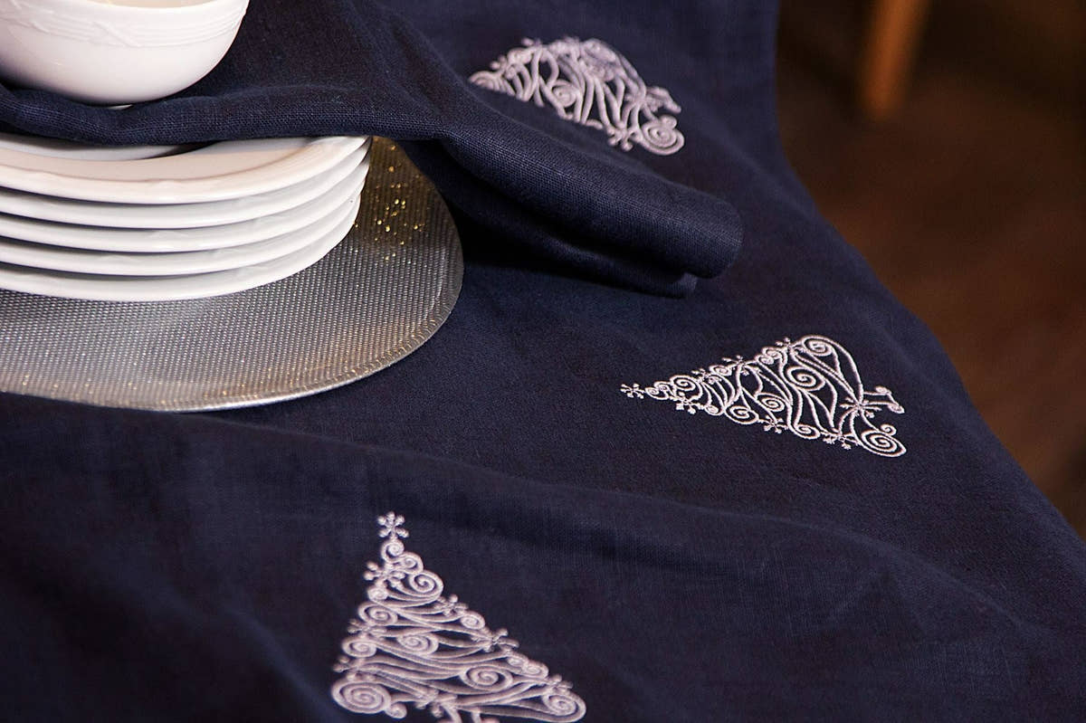 Christmas Trees Tablecloth - Navy