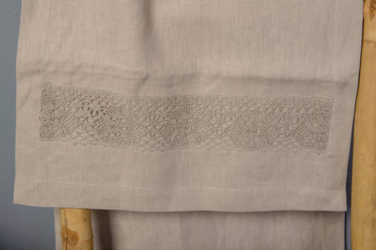 Lace Trim Runner - Natural Linen