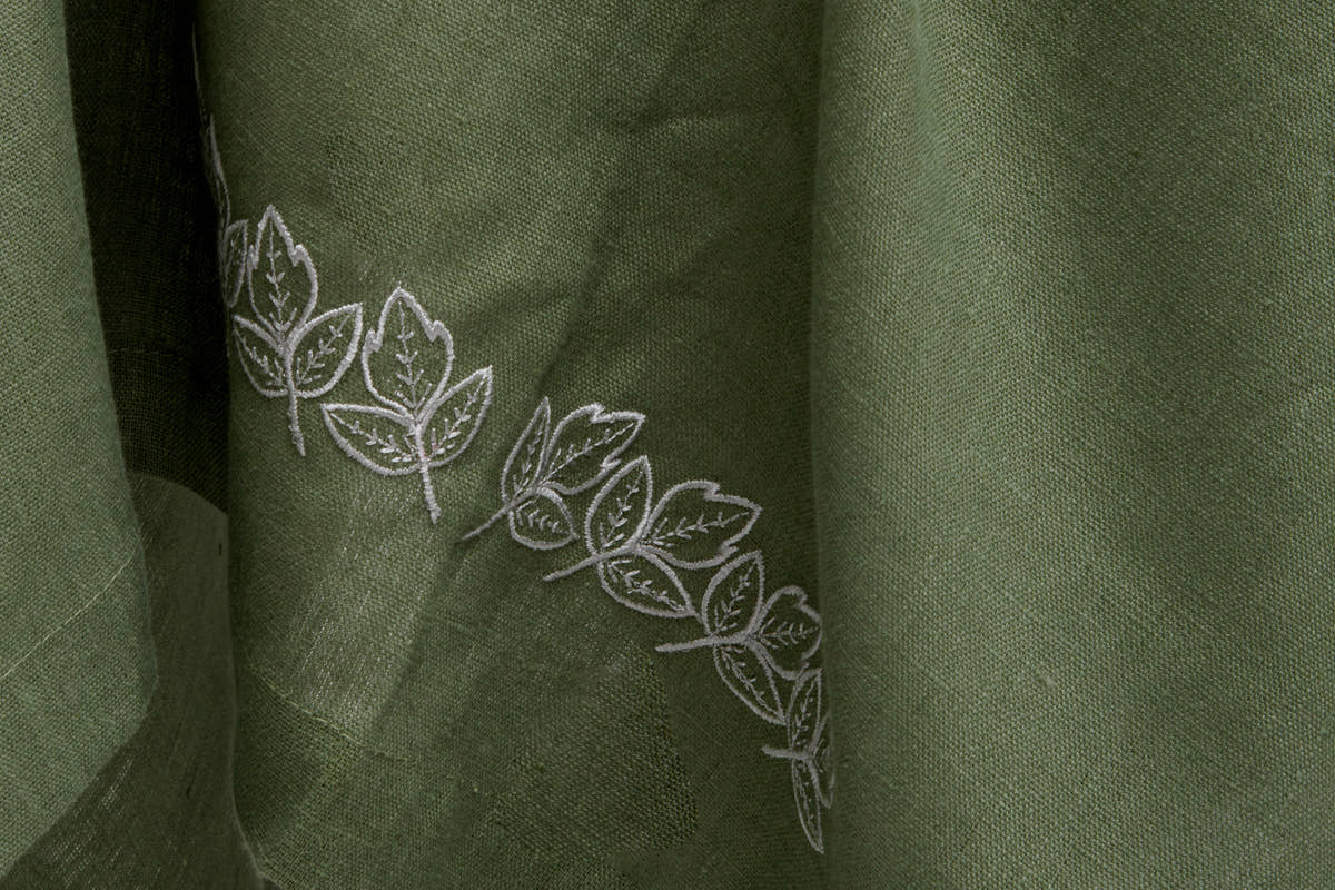 Silver Viburnum Tablecloth